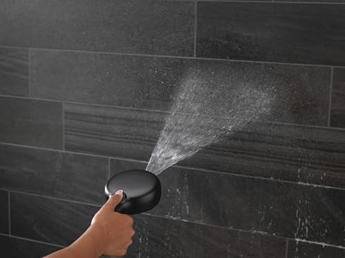 Powerful Delta Faucet - Deep Clean with ProCleanSpray Matte Black